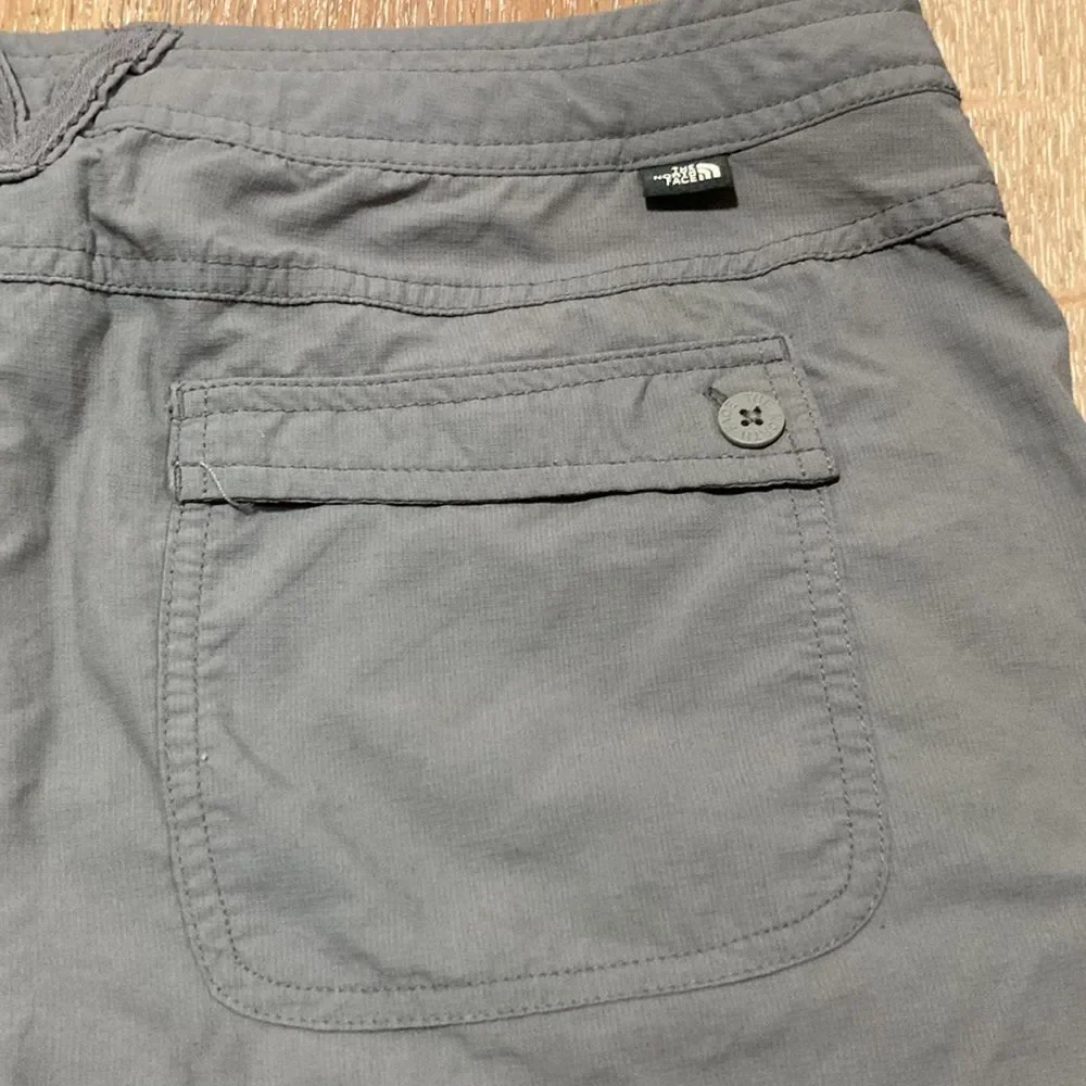 The North-face gray hiking shorts-12_3